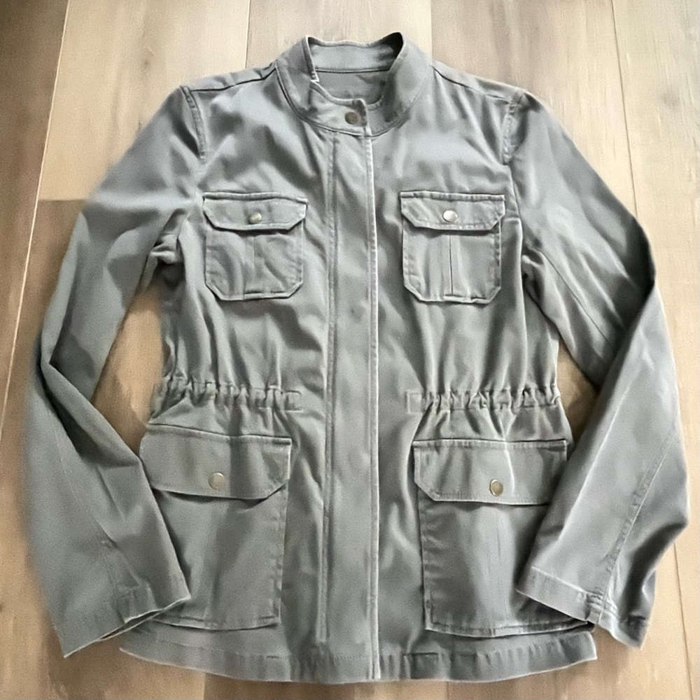 Ann Taylor LOFT Women Medium Gray Utility Jacket Pockets Full Zip Cinched LS